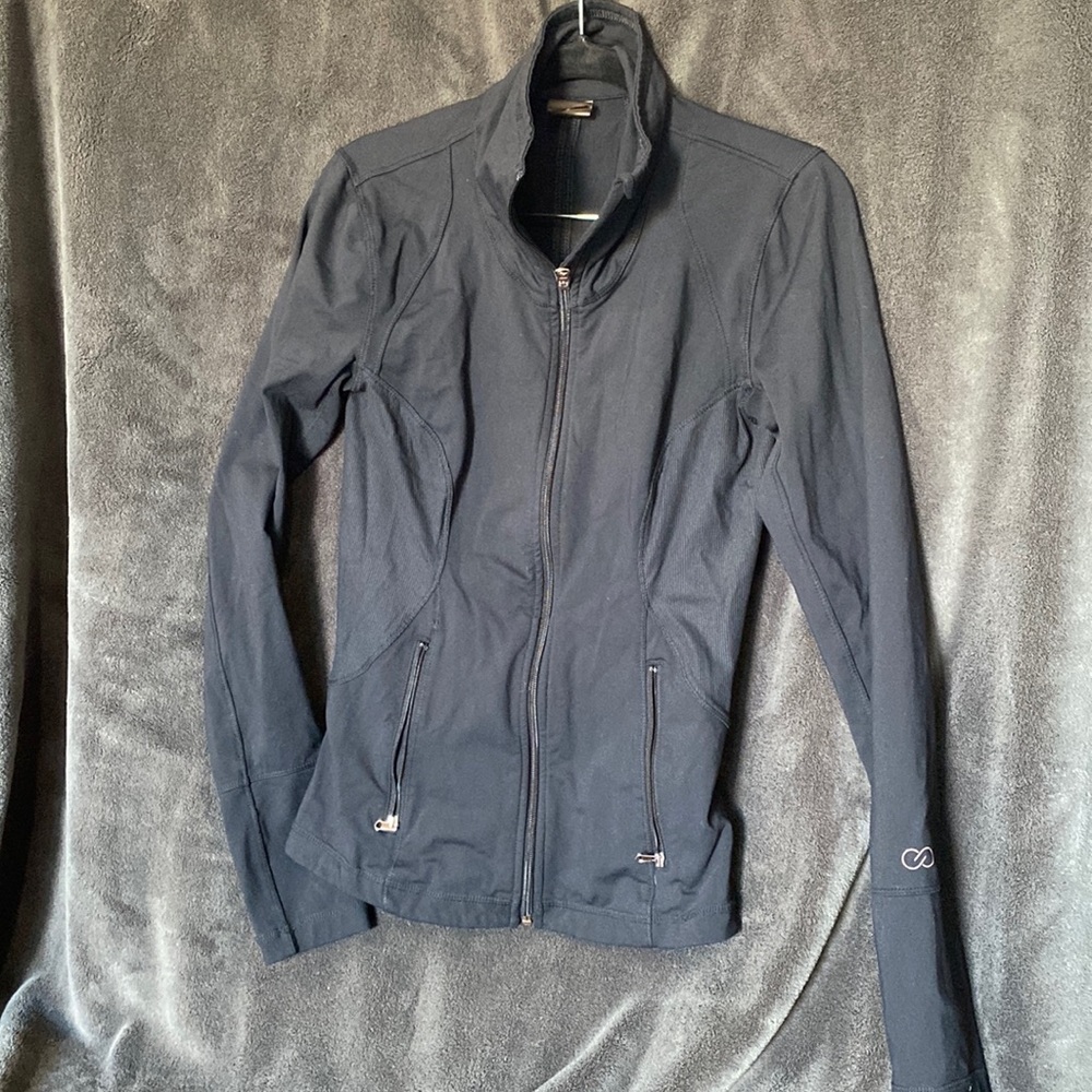 Calia XS activewear long sleeved lightweight stretchy jacket